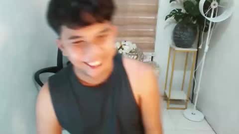 fletcher_dior23 online show from 11/22/25, 05:50