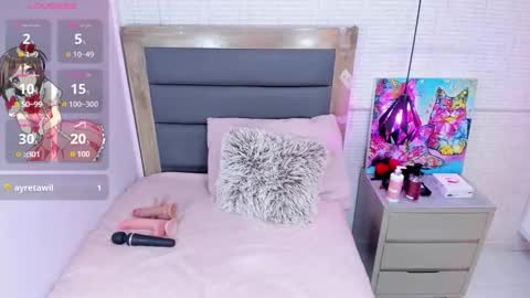   FLEUR   online show from 11/10/25, 07:24