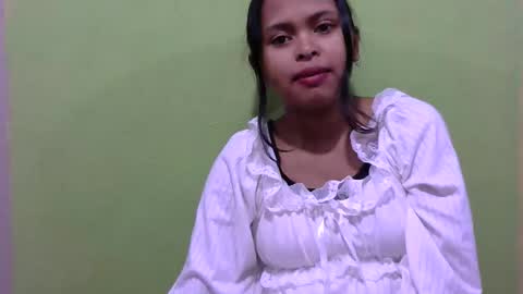 Snapshot of fleurtess_xx chatting on 04/09/26, 03:50 Claire online show from 04/09/26, 03:50