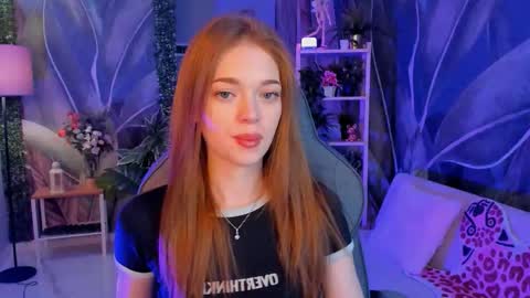 Snapshot of flexyfoxy chatting on 10/07/25, 06:54 Flexyfoxy online show from 10/07/25, 06:54