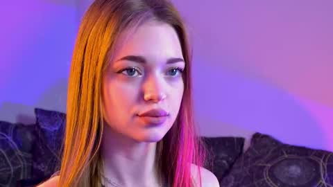 Snapshot of flexyfoxy chatting on 10/13/25, 08:36 Flexyfoxy online show from 10/13/25, 08:36