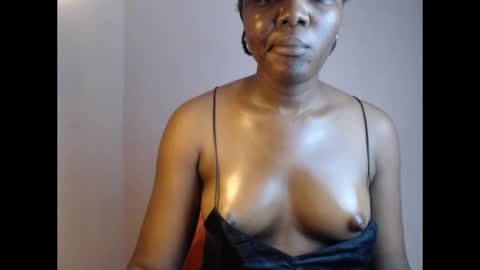 Snapshot of flirtxxdiva chatting on 11/21/25, 06:39 flirtxxdiva online show from 11/21/25, 06:39