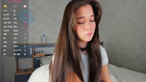 Emely  online show from 07/06/26, 05:04