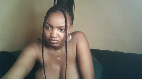 Snapshot of flirtymimie chatting on 01/10/26, 12:18 flirtymimie online show from 01/10/26, 12:18