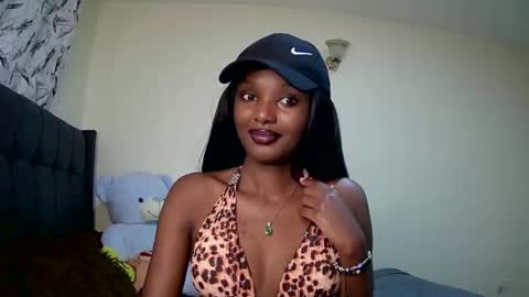 sheery online show from 01/17/25, 11:38