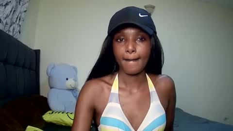 sheery online show from 01/18/25, 03:38