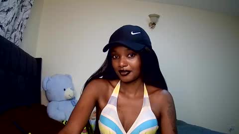sheery online show from 01/19/25, 12:38