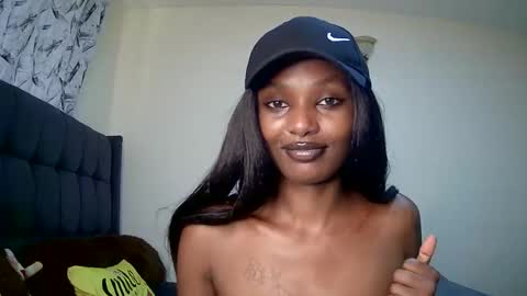 sheery online show from 01/22/25, 08:18