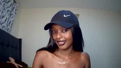 sheery online show from 01/24/25, 03:43