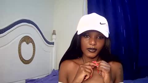 sheery online show from 02/19/25, 08:22