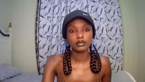 sheery online show from 03/09/25, 11:56