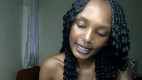 Snapshot of flirtyy_sheery chatting on 04/15/26, 04:30 sheery online show from 04/15/26, 04:30
