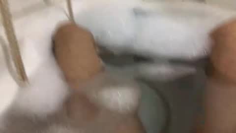 floater_24 online show from 09/30/25, 04:56