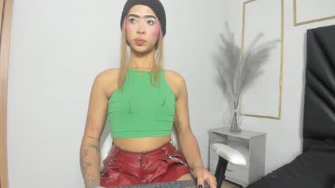  Flor  online show from 06/09/26, 04:57
