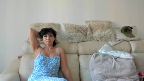 Victoria create your account through my link  online show from 06/05/26, 12:11