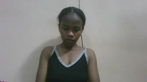 flora48230522373 online show from 05/18/26, 04:57