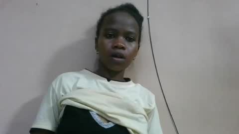 flora48230522373 online show from 06/12/26, 12:37