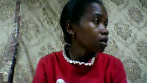 flora48230522373 online show from 07/05/26, 04:19