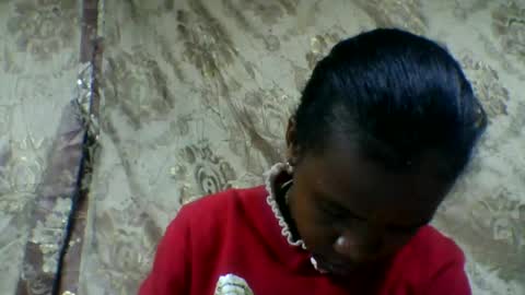 flora48230522373 online show from 07/05/26, 04:25