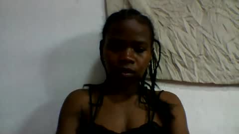 flora48230522373 online show from 07/28/26, 11:39