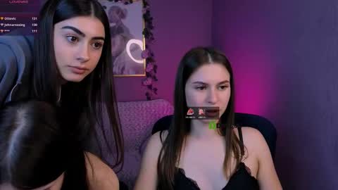 Snapshot of flora_ri chatting on 10/15/25, 01:50 just ask me online show from 10/15/25, 01:50