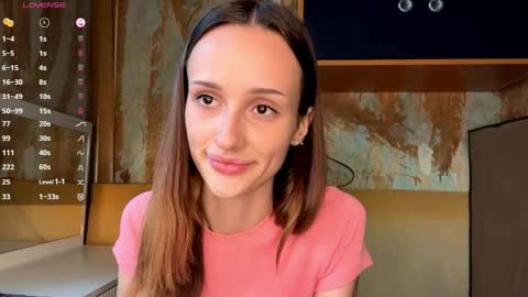 Snapshot of florabigger chatting on 06/06/26, 03:17 Maria online show from 06/06/26, 03:17