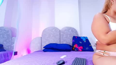 Snapshot of flordecayena_ chatting on 06/04/26, 03:01 Flordecayena online show from 06/04/26, 03:01