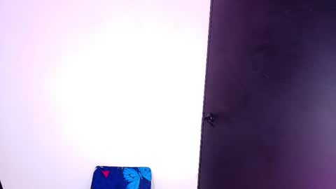 Snapshot of flordecayena_ chatting on 06/07/26, 03:10 Flordecayena online show from 06/07/26, 03:10