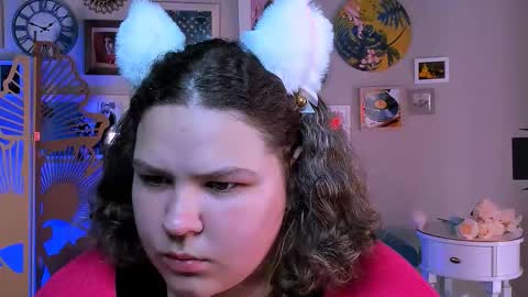 florenceanderson_ online show from 09/17/25, 07:21