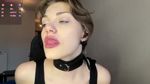 Snapshot of florenceheatly chatting on 05/28/26, 10:34 Flora online show from 05/28/26, 10:34