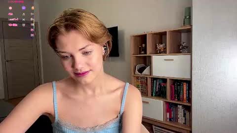 Flora online show from 07/22/26, 10:18