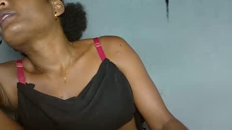 Snapshot of florencia011 chatting on 02/10/25, 11:13 florencia011 online show from 02/10/25, 11:13