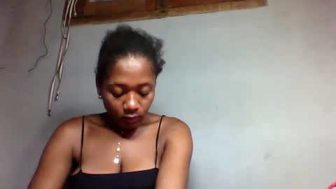 Snapshot of florencia011 chatting on 02/15/25, 03:09 florencia011 online show from 02/15/25, 03:09