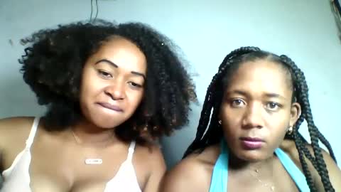 Snapshot of florencia011 chatting on 02/17/25, 04:37 florencia011 online show from 02/17/25, 04:37