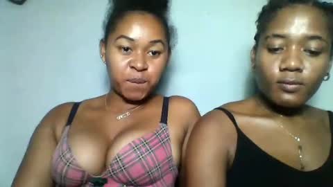 Snapshot of florencia011 chatting on 02/26/25, 10:31 florencia011 online show from 02/26/25, 10:31