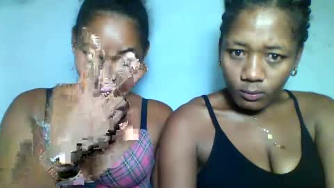 Snapshot of florencia011 chatting on 02/27/25, 07:44 florencia011 online show from 02/27/25, 07:44