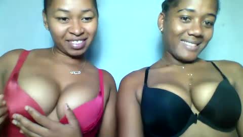 Snapshot of florencia011 chatting on 02/27/25, 01:49 florencia011 online show from 02/27/25, 01:49