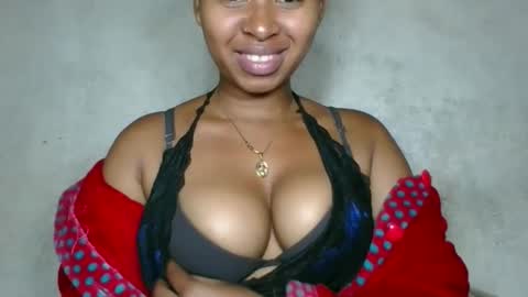Snapshot of florencia011 chatting on 10/23/25, 07:45 florencia011 online show from 10/23/25, 07:45