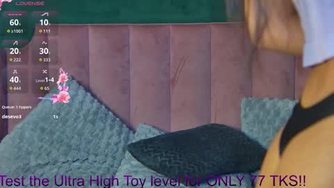 Vanessa online show from 10/23/25, 06:34