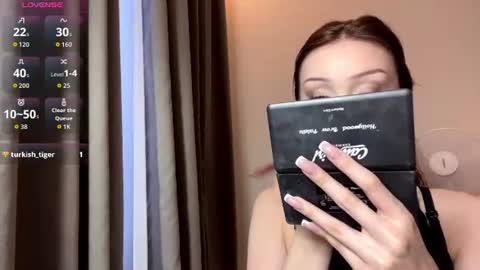 Lucy online show from 07/18/26, 03:16
