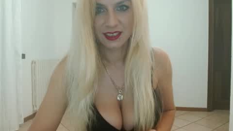 Snapshot of florya4you chatting on 09/13/25, 11:59 florya4you online show from 09/13/25, 11:59