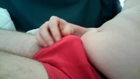 Snapshot of flow2105 chatting on 09/28/25, 01:16 flow2105 online show from 09/28/25, 01:16