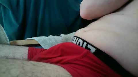 Snapshot of flow2105 chatting on 10/30/25, 02:51 flow2105 online show from 10/30/25, 02:51