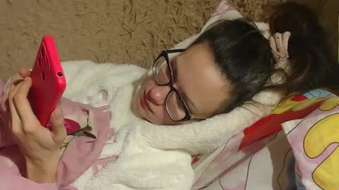 Snapshot of flowercandydoll chatting on 01/26/25, 02:03 say meow and send tip  online show from 01/26/25, 02:03