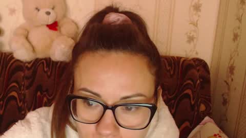 say meow and send tip  online show from 02/28/25, 12:09