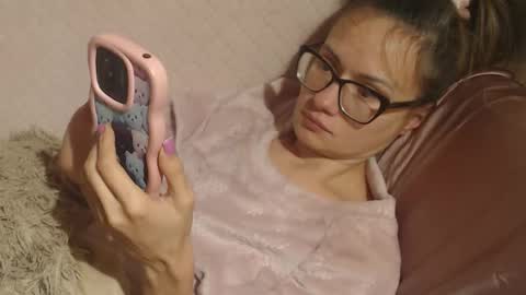 say meow and send tip  online show from 10/27/25, 05:06