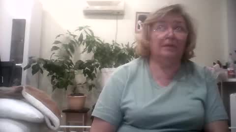 Flowerlower online show from 01/23/25, 03:32
