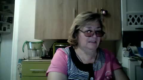 Flowerlower online show from 01/29/25, 06:50
