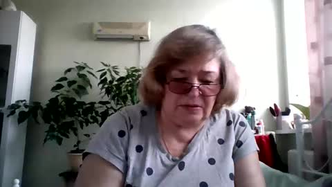 Flowerlower online show from 03/01/25, 06:46