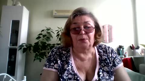 Flowerlower online show from 03/01/25, 09:51